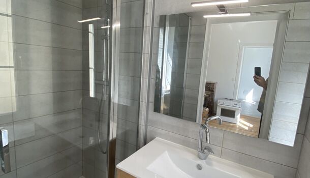 Appartement 3 pièces 56m2 REIMS 650 euros - Photo 1