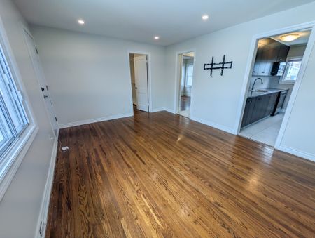 34 Aberdeen Court, Fort Erie - 2 Bedroom House - Photo 2