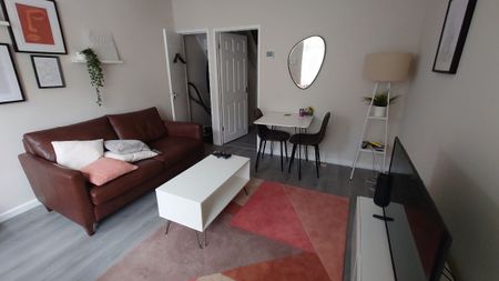 Hawkins Street, Liverpool. - Photo 2