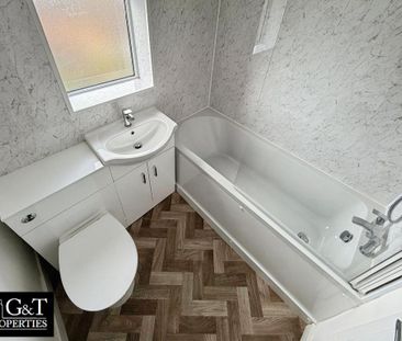 3 bedroom semi-detached house to rent - Photo 6