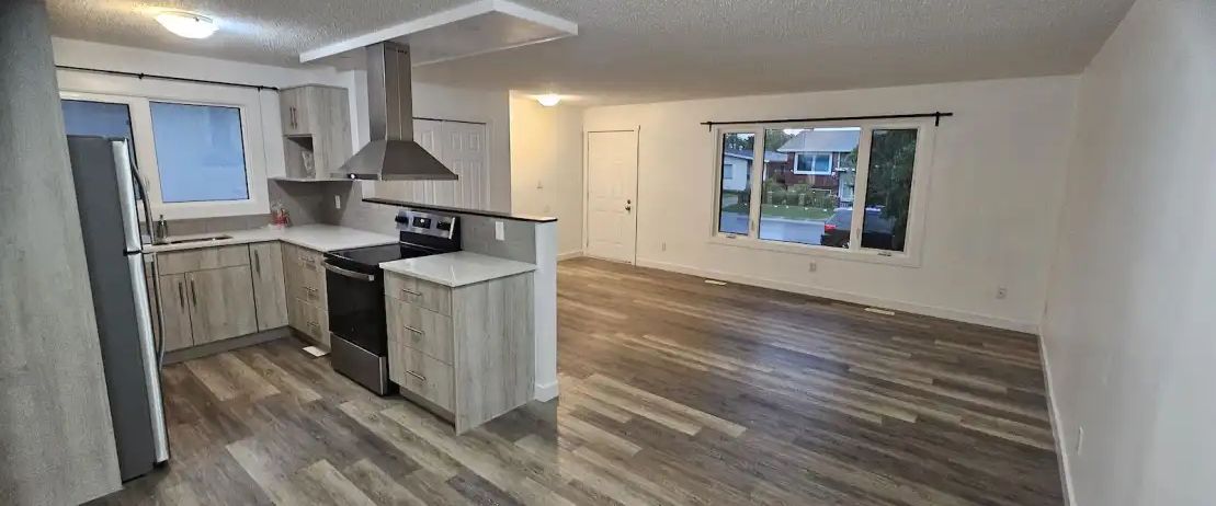 Newly Renovated Main Floor Unit! | Edmonton - Photo 1