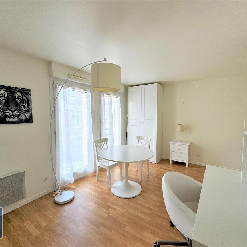 Location Appartement 1 pièce 25m² LILLE 59000 - Photo 1