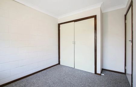 Convenient Living Close to Albury CBD - Photo 3