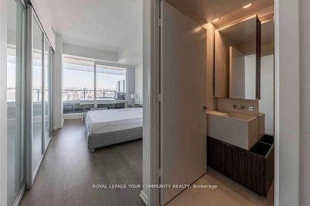 For Lease - 1 Bloor Street Unit# 5409, Toronto, Ontario - Photo 4