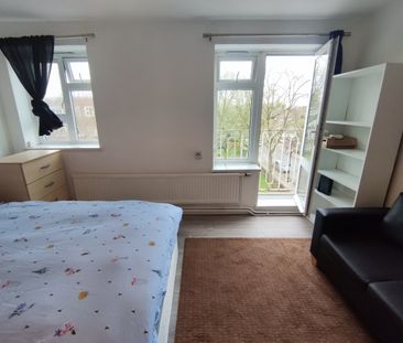 Room in a Shared Flat, Cottenham House, N19 - Photo 2