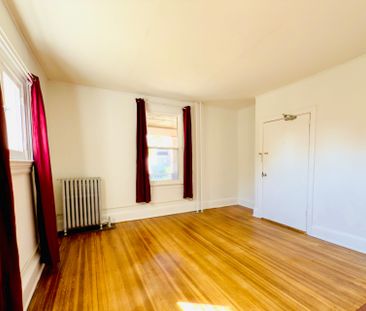 For Lease - 75 Toronto Street Unit# 2, Barrie, Ontario - Photo 3