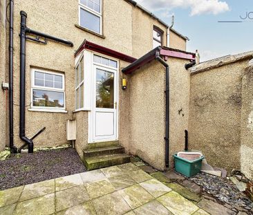 2 bedroom terraced house to rent - Photo 4