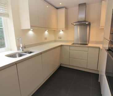 2 bedroom maisonette to rent - Photo 5