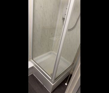 Studio Flat, Aberdeen Walk, LS12 - Photo 6