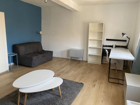 Location Appartement 1 pièce 22m² CASTELNAUDARY 11400 - Photo 2