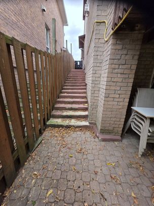 For Lease - 6585 Eastridge Road, Mississauga, Ontario - Photo 1