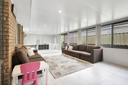 Beautiful HOME!! - Photo 3