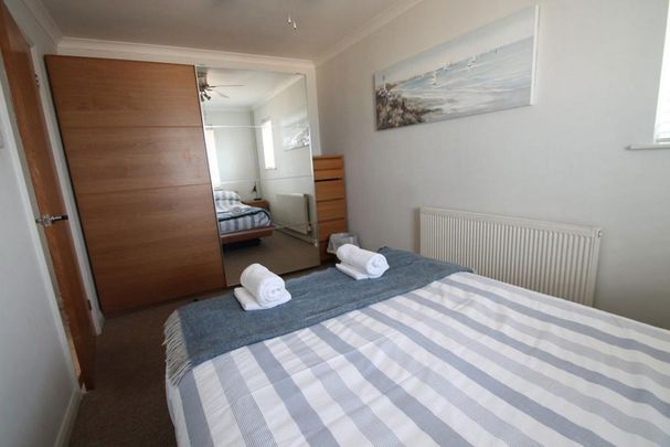 2 bedroom house to rent - Photo 1