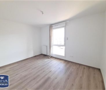 Location Appartement 3 pièces 62m² CHAMALIERES 63400 - Photo 3