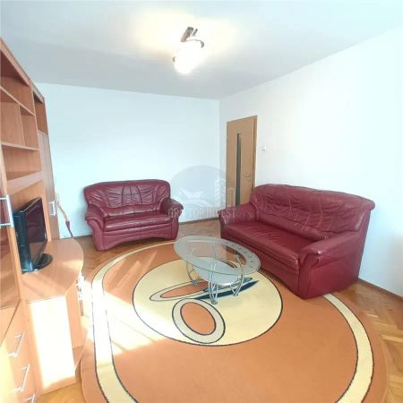 Apartament 4 camere decomandat si 2 balcoane Strand - Photo 2