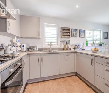 3 bedroom detached house to rent - Photo 5