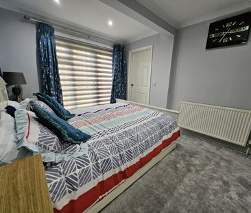 4 bedroom bungalow to rent Chapterhouse Road, Luton, LU4 - Photo 3