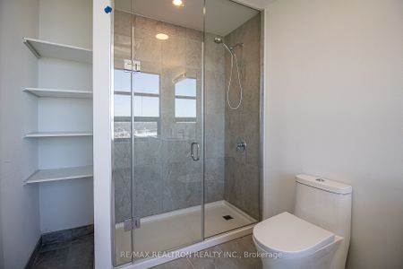 For Lease - 1606 Charles Street Unit# 1402, Whitby, Ontario - Photo 5