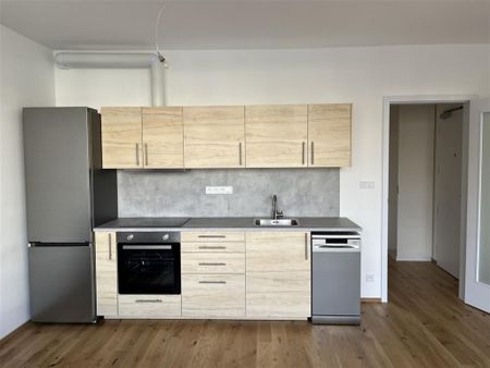 Pronájem bytu 2+kk 39 m2 - Fotografie 4