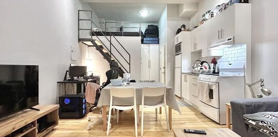 Loft entièrement meublé à louer Vieux-Québec septembre 2026 - Photo 2