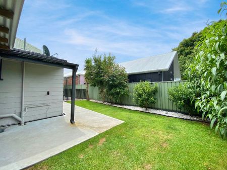 51 Smith Street, Mayfield East - Photo 2