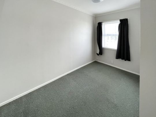 Convenient Terrace Living - Photo 1