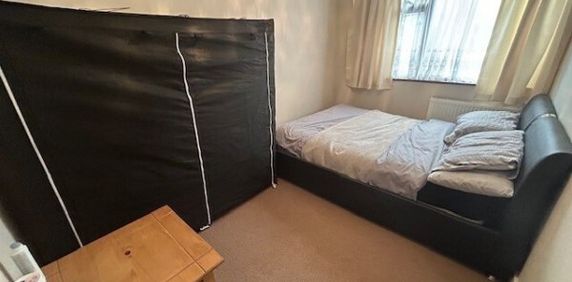 Wadebridge, Wadebridge, PL27 - Photo 2