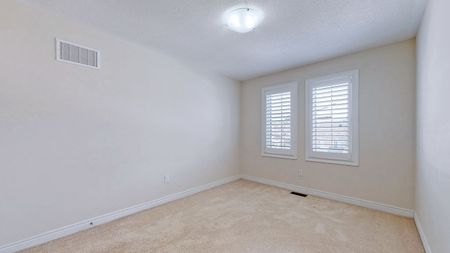 For Lease - 1022 Byron Street, Whitby, Ontario - Photo 5