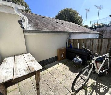 The Moor, Falmouth, TR11 - Photo 1