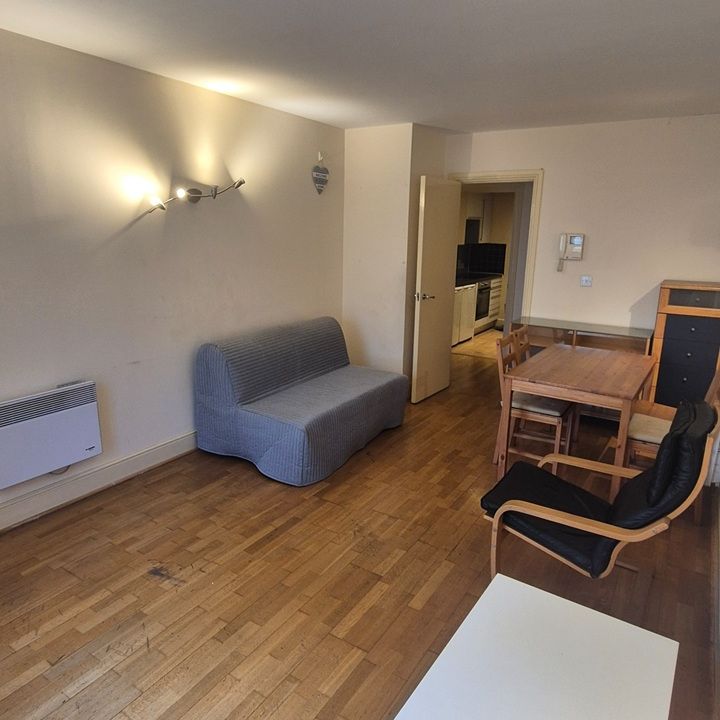 1 Bed Flat, Coke Street, E1 - Photo 1