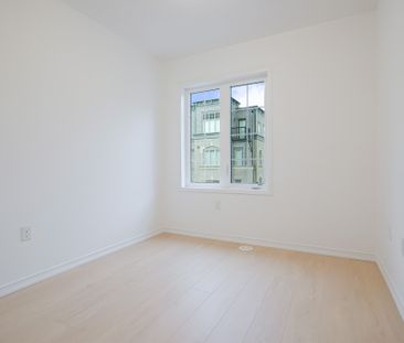 For Lease - 2655 Deputy Minister Path, Oshawa, Ontario - Photo 4