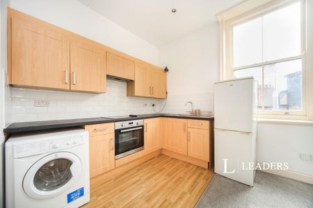 1 bedroom studio to rent Bute Street, Luton, LU1 - Photo 3