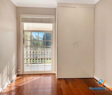 Charming and Peaceful 3-Bedroom Home in the heart of Duncraig! - Photo 2