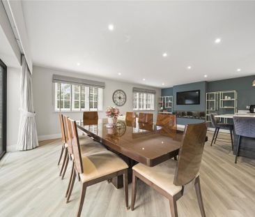5 bedroom detached house to rent - Photo 4