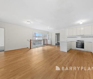 Position, convenience and comfort, all in one fantastic location. - Photo 1