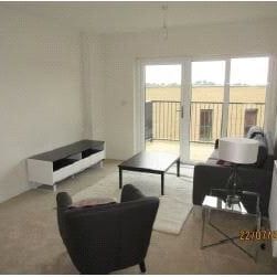 Ilford, London, IG2 - Photo 1