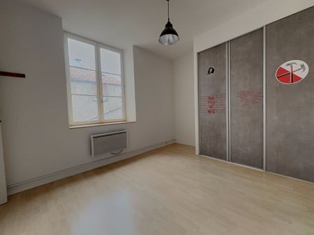 Location Appartement 3 pièces 60m² RIOM 63200 - Photo 4