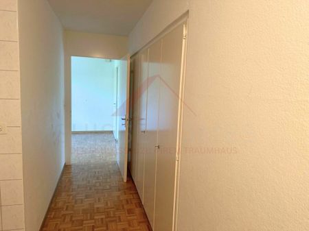 Modern 3-room apartment with balcony - Sunny, quiet and ready to move in immediately - Photo 3