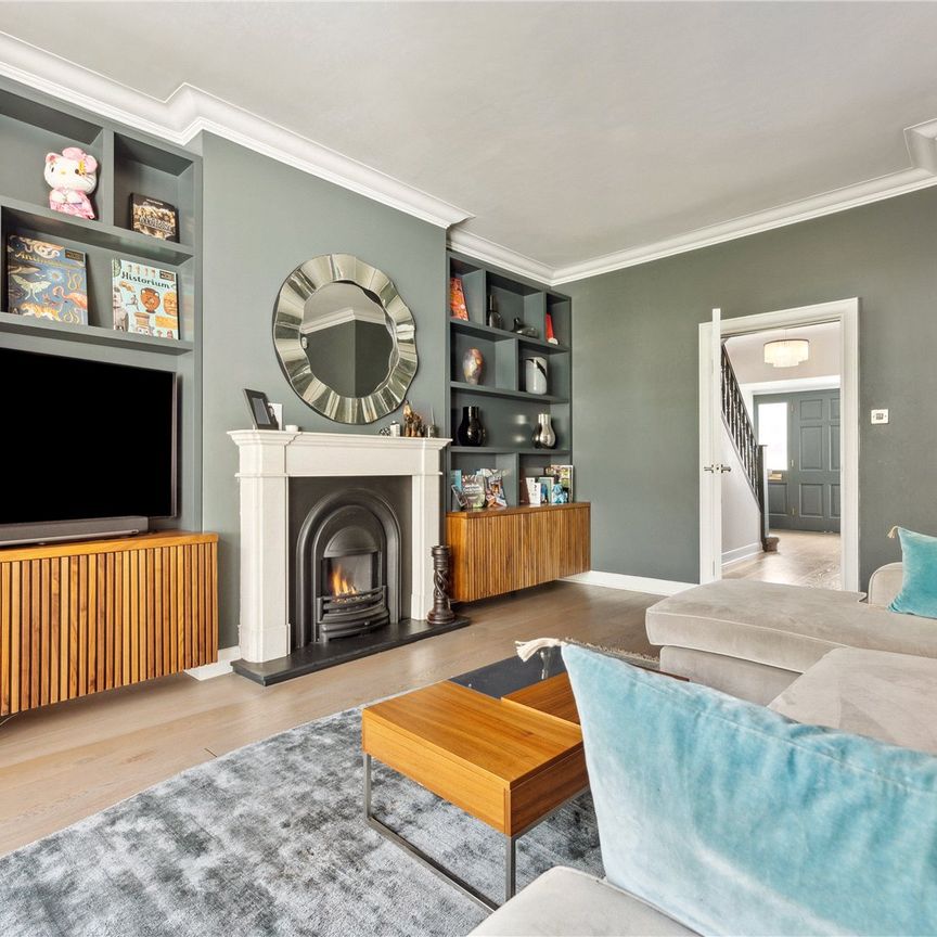 Mount Pleasant Road, Queen's Park, NW10, London - Photo 1
