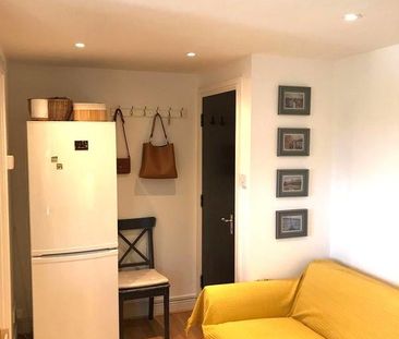 Studio to rent - Photo 6