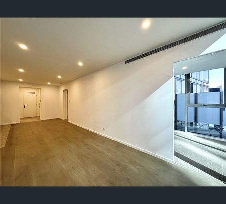 704/81 City Road, Southbank, Vic 3006 - Photo 2