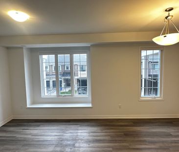 For Lease - 1259 Lily Crescent Unit# 12, Milton, Ontario - Photo 3