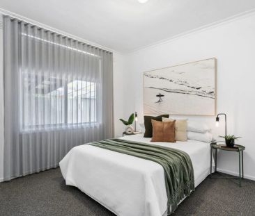 Gorgeous 3 Bedroom Home with Separate Home Office - Photo 5