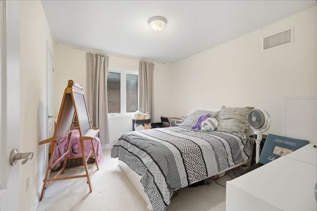 For Lease - 67 Promenade Drive, Whitby, Ontario - Photo 3