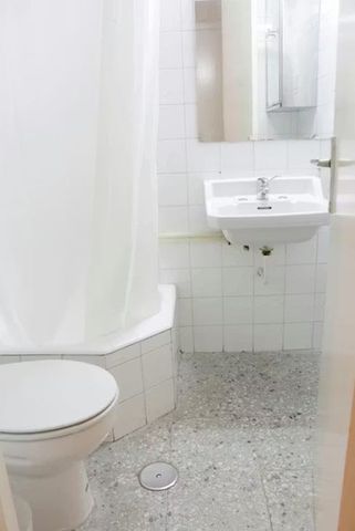 Calle Conde de Cifuentes, Sevilla, Andalusia 41004 - Foto 3