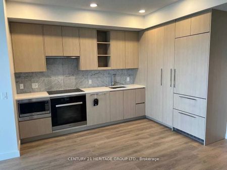 For Lease - 95 Mcmahon Drive Unit# 3308, Toronto, Ontario - Photo 5