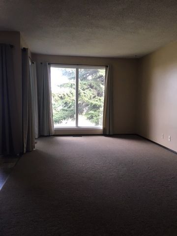 4plex in Olds College Area - Photo 2