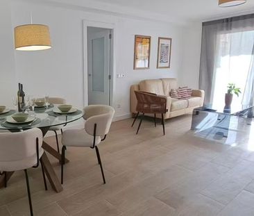 Plaza Profesor Tamarit Olmos, Valencia, Valencian Community 46010 - Photo 3