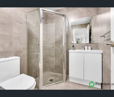 Stylish Living in Prime Location - Photo 6