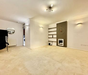 Grange Gardens, Ware - Photo 2